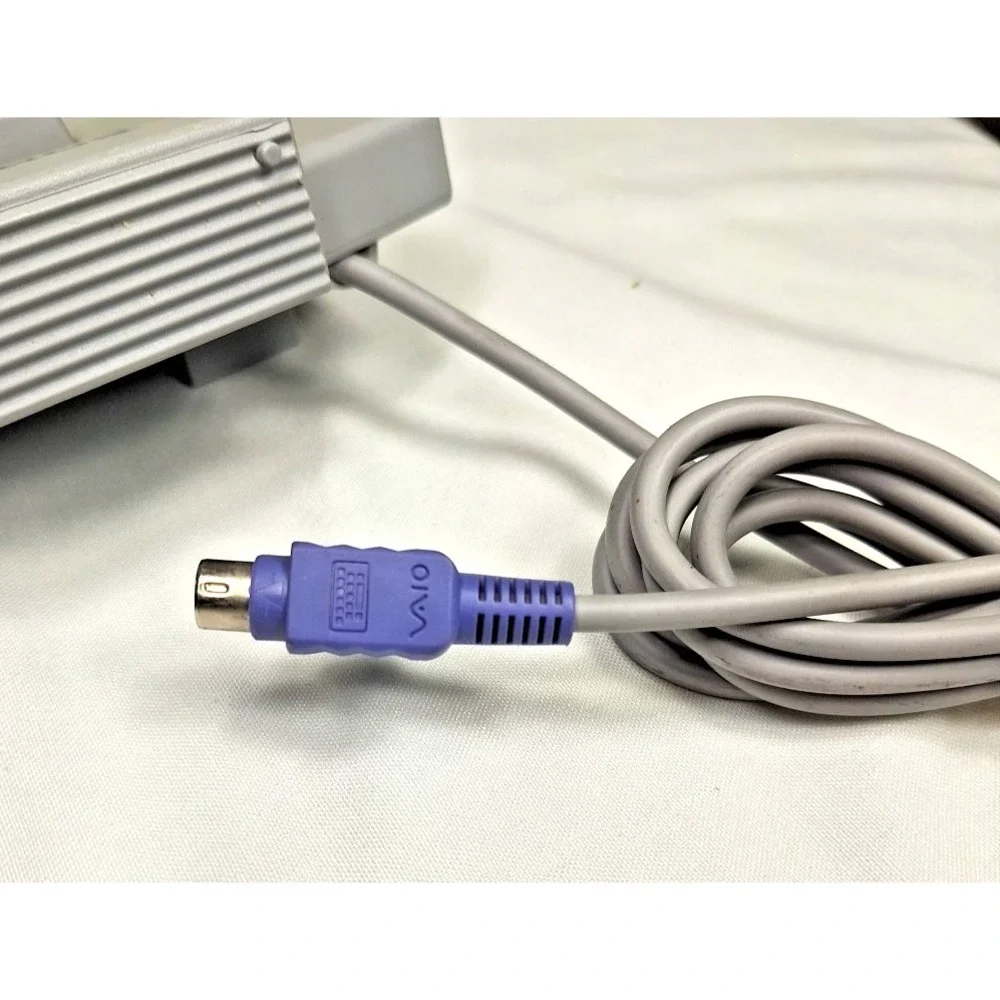 Sony‎ Wired Internet Keyboard PCVA-KB1P/UB PS/2